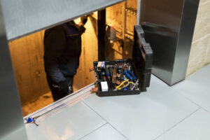 Elevator troubleshooting near abudhabi 