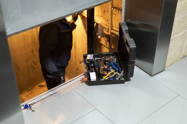 Elevator troubleshooting near abudhabi