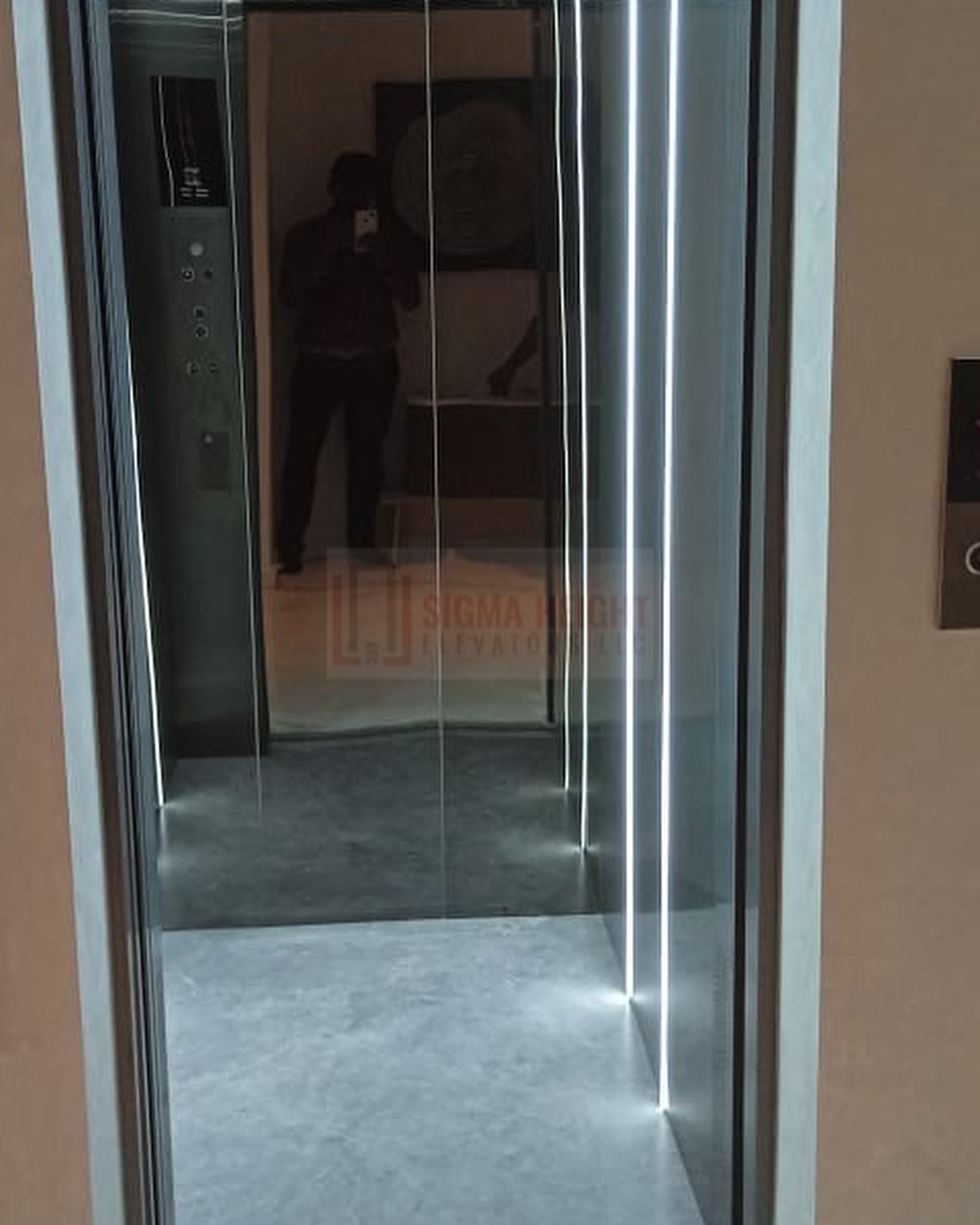 INDUSTRIAL LIFT TERM DUBAI