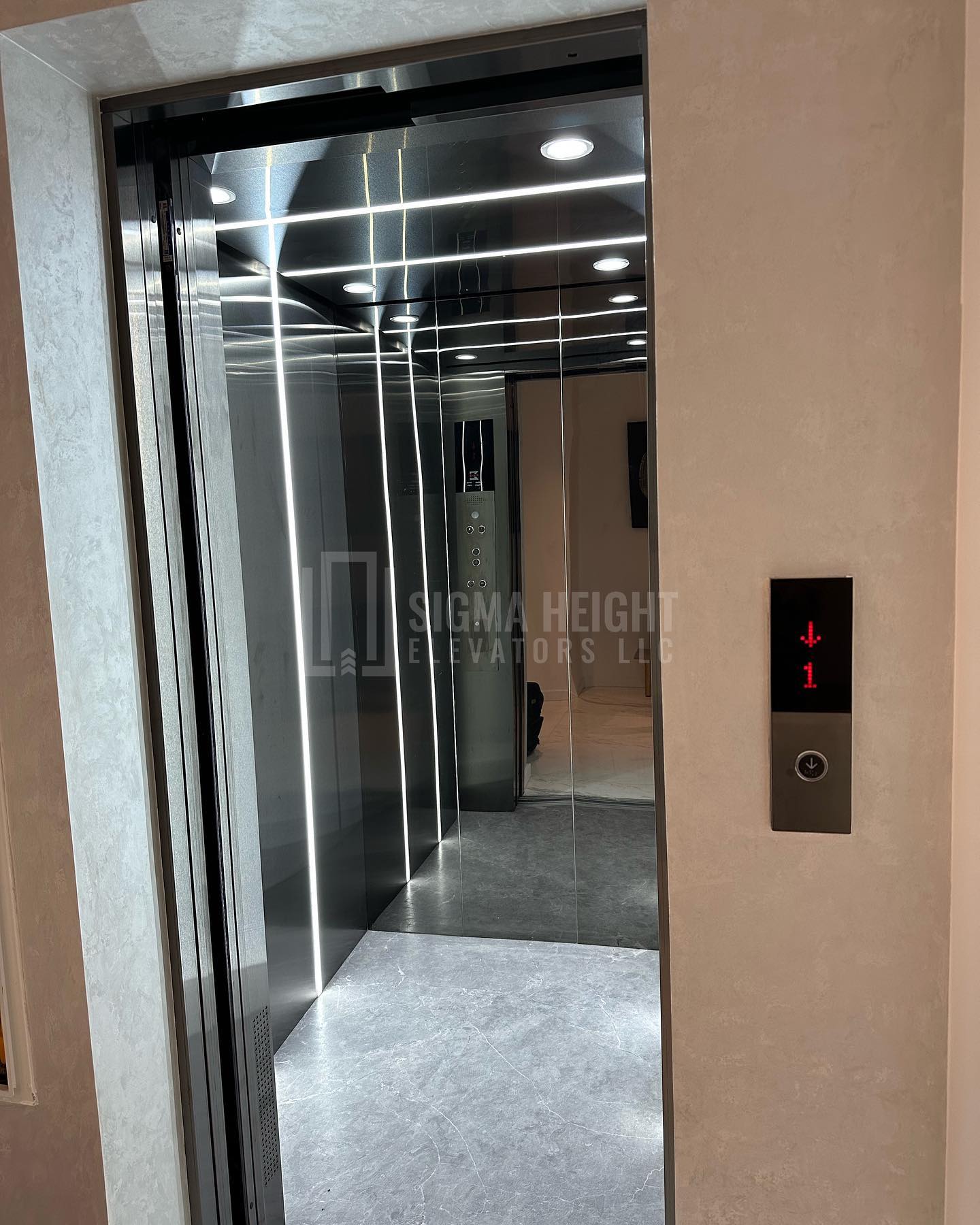 HYDRAULIC LIFT SPECIALIST DUBAI