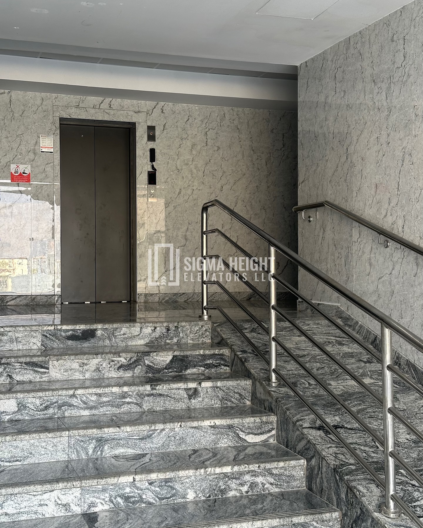 LIFT SERVICE DEIRA DUBAI