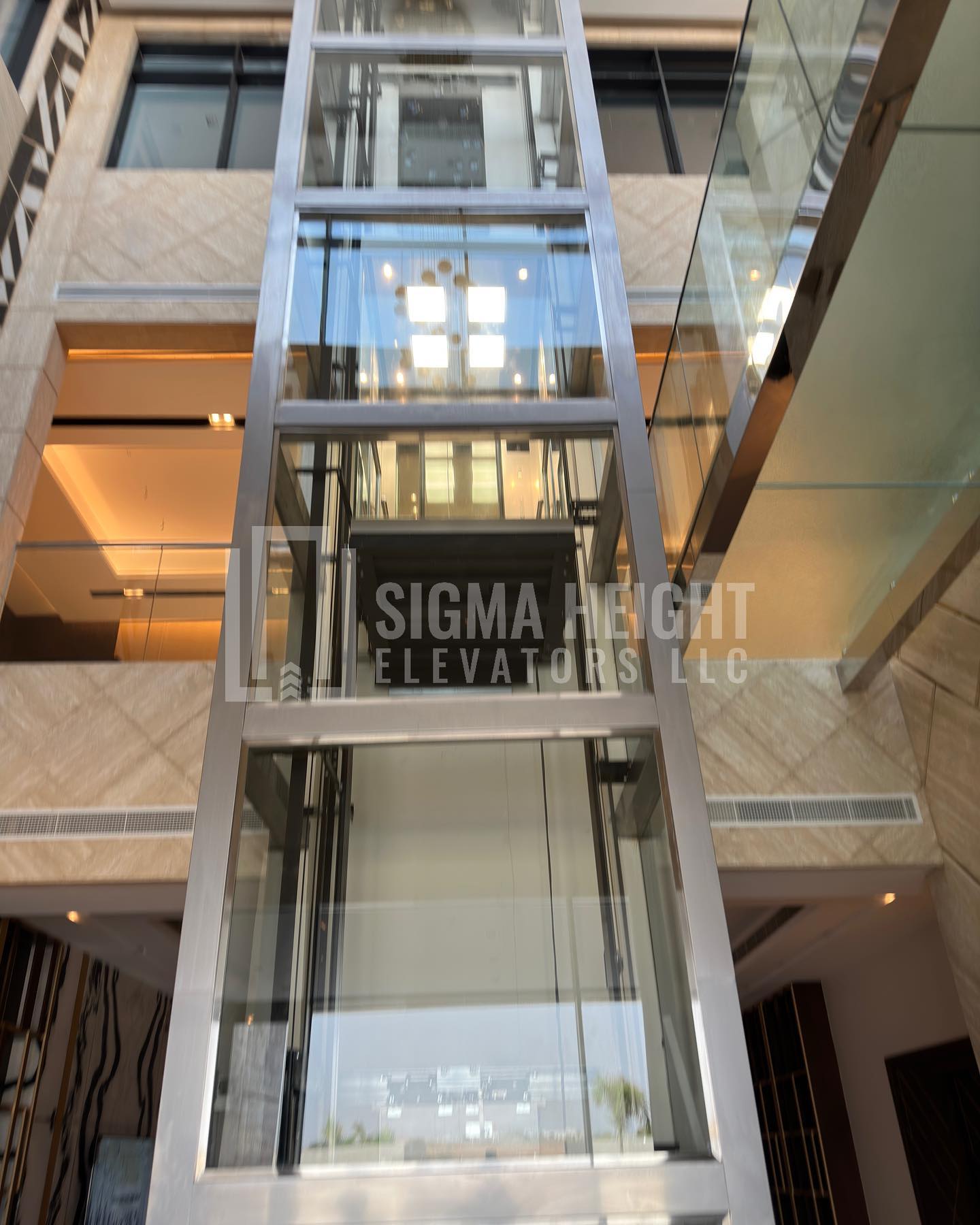 LIFT SERVICE DUBAI SOUTH