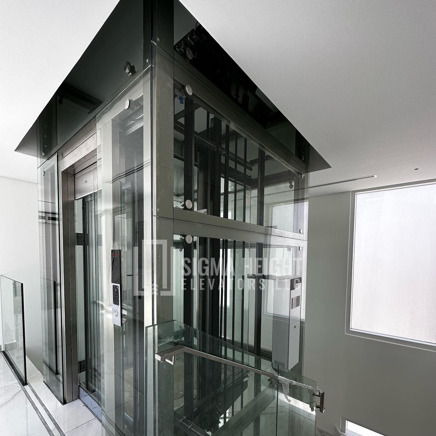ELEVATOR CONTRACTOR DUBAI HILLS