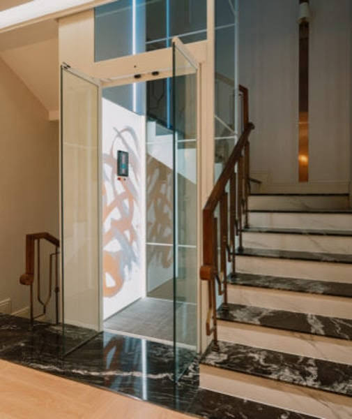 Commercial Lift Company UAE